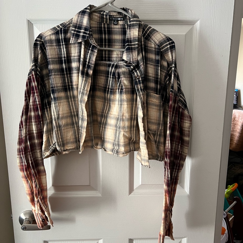 Fashion Nova Navy and Cream Plaid Shirt